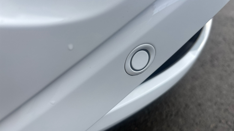 Ford Transit Custom E-320 L1 Rwd 100kW 65kWh H1 Van Limited Auto